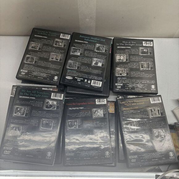 The Twilight Zone DVDs 20 Vol 1 2 3 4 6 7 8 10 13 14 17 18 19 21 22 26 40 42 43 - Picture 6 of 6